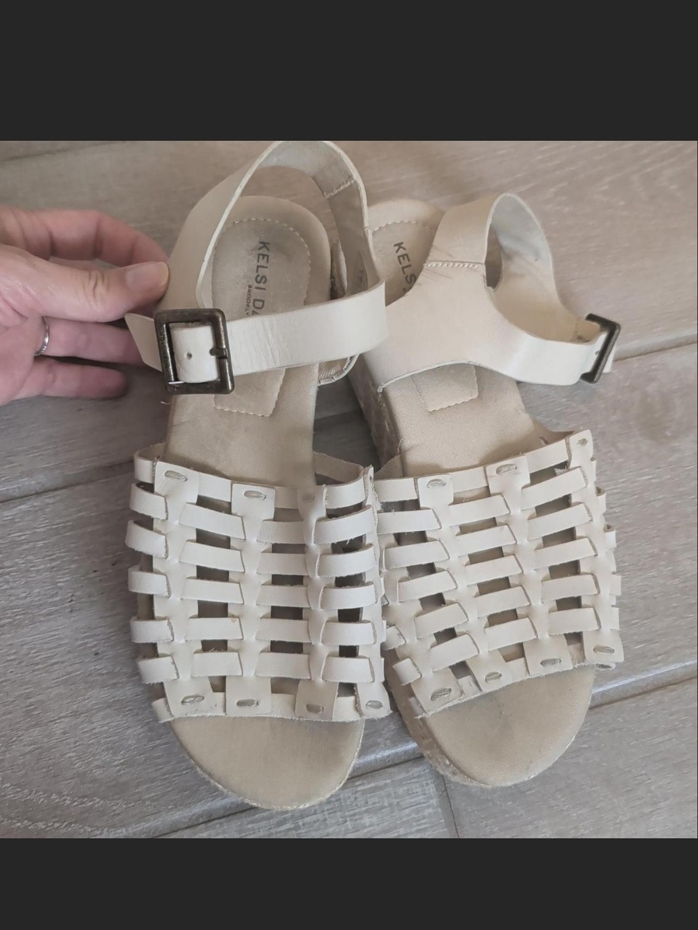 Kelsi Dagger Cream Woven Leather Sandals Size 7
